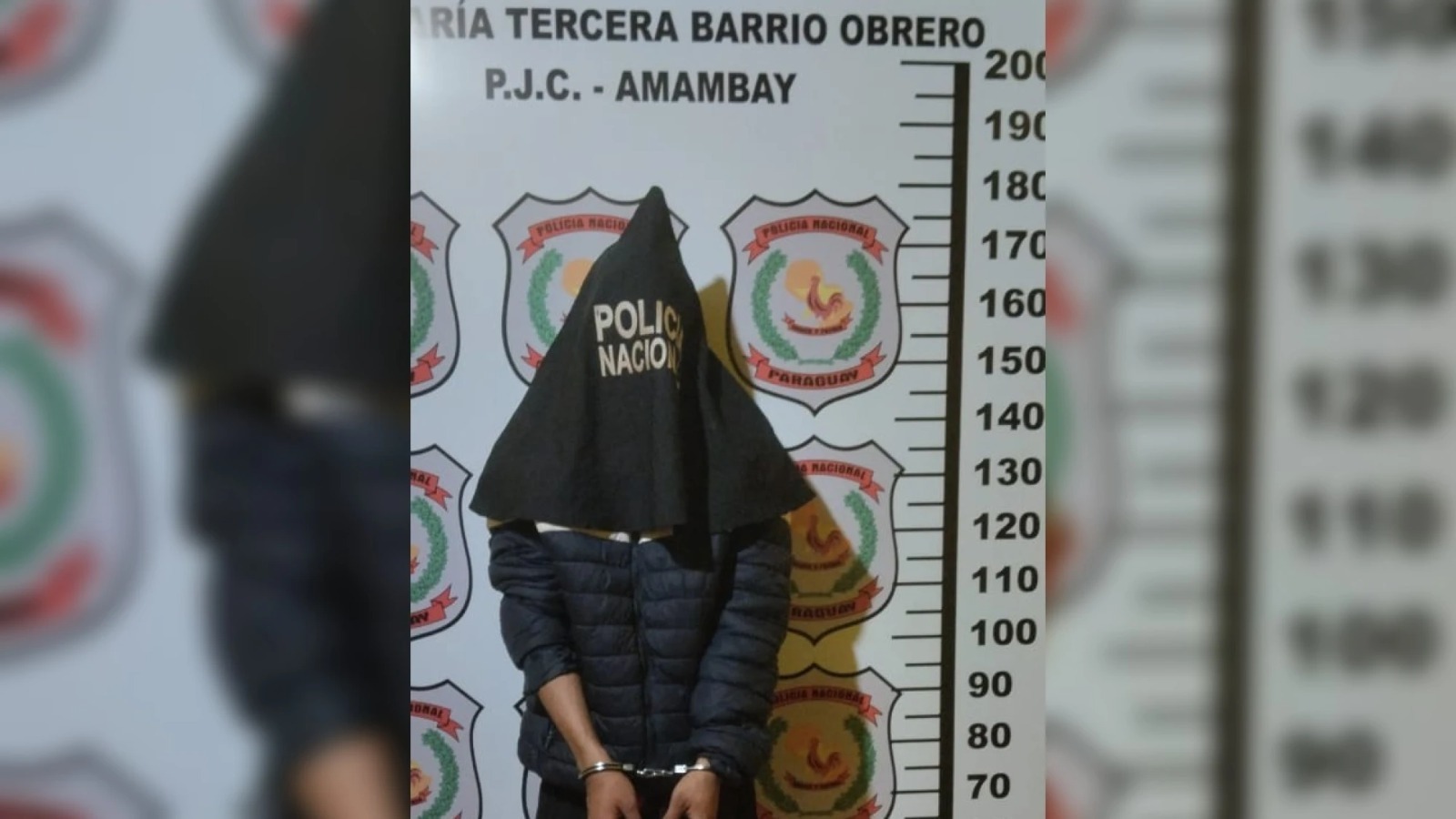 Discutió con su pareja, la bañó con combustible y le prendió fuego