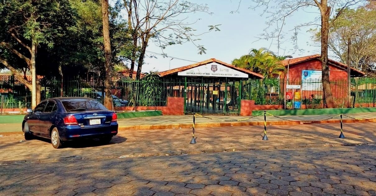 Denuncian que alumnito de 7 años exhibe sus partes íntimas y manosea a sus compañeritas en la escuela