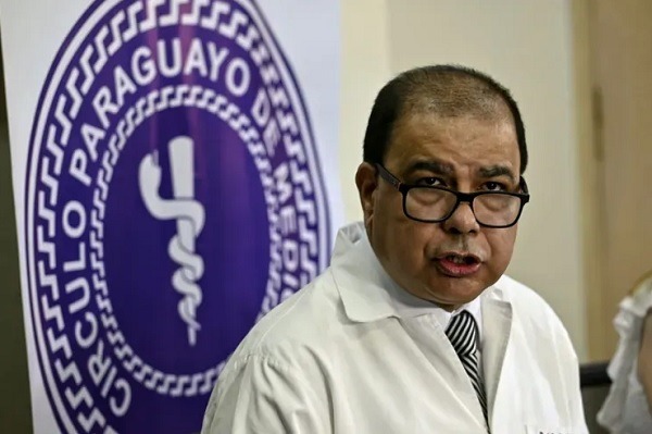 Acusan al presidente del Círculo de Médicos de persecución y negligencia