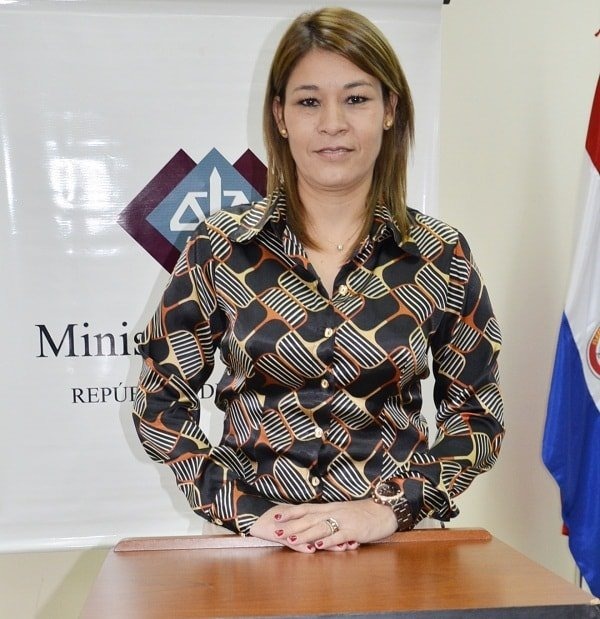 Imputan a cinco policías y a una abogada por privación de libertad y extorsión agravada