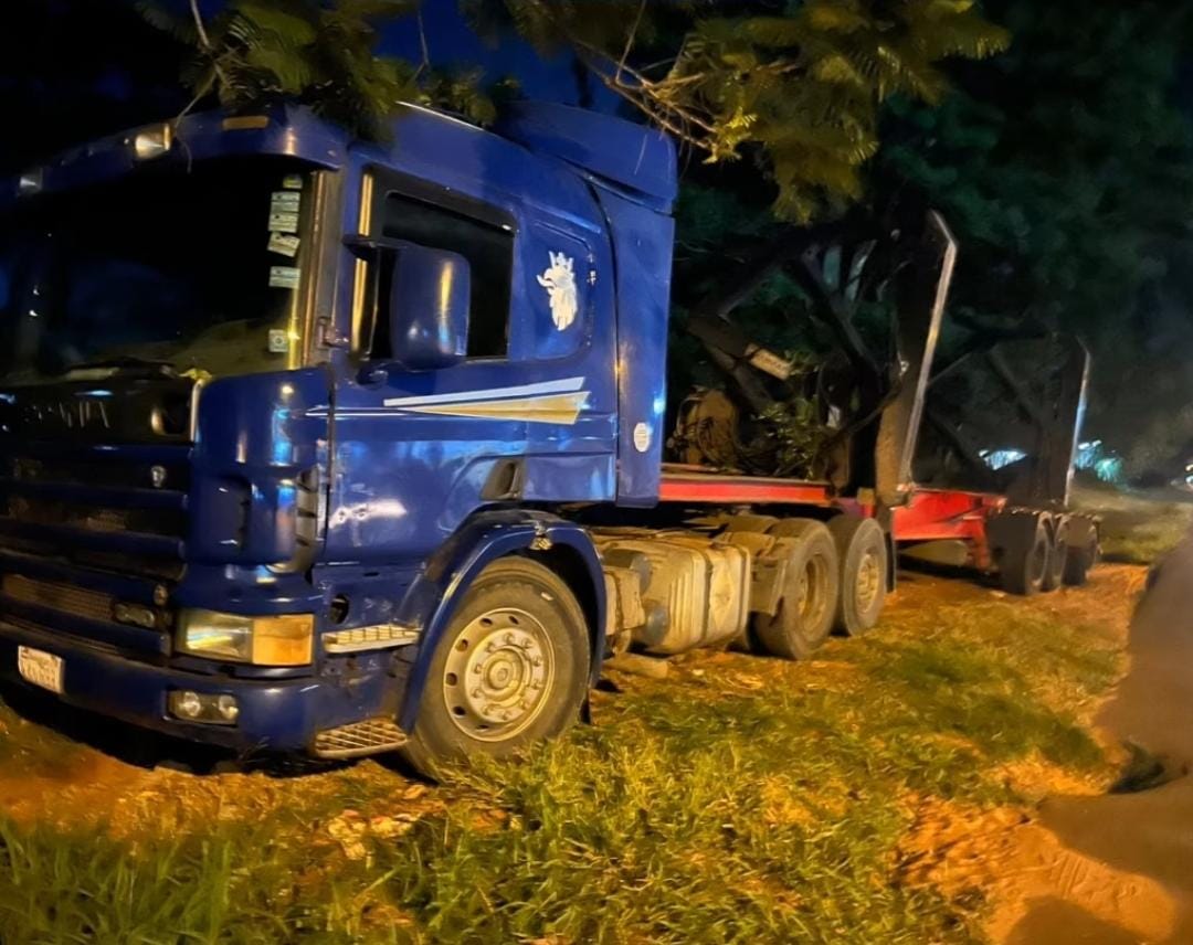 Camión mató a acompañante de motociclista en J. Augusto Saldívar