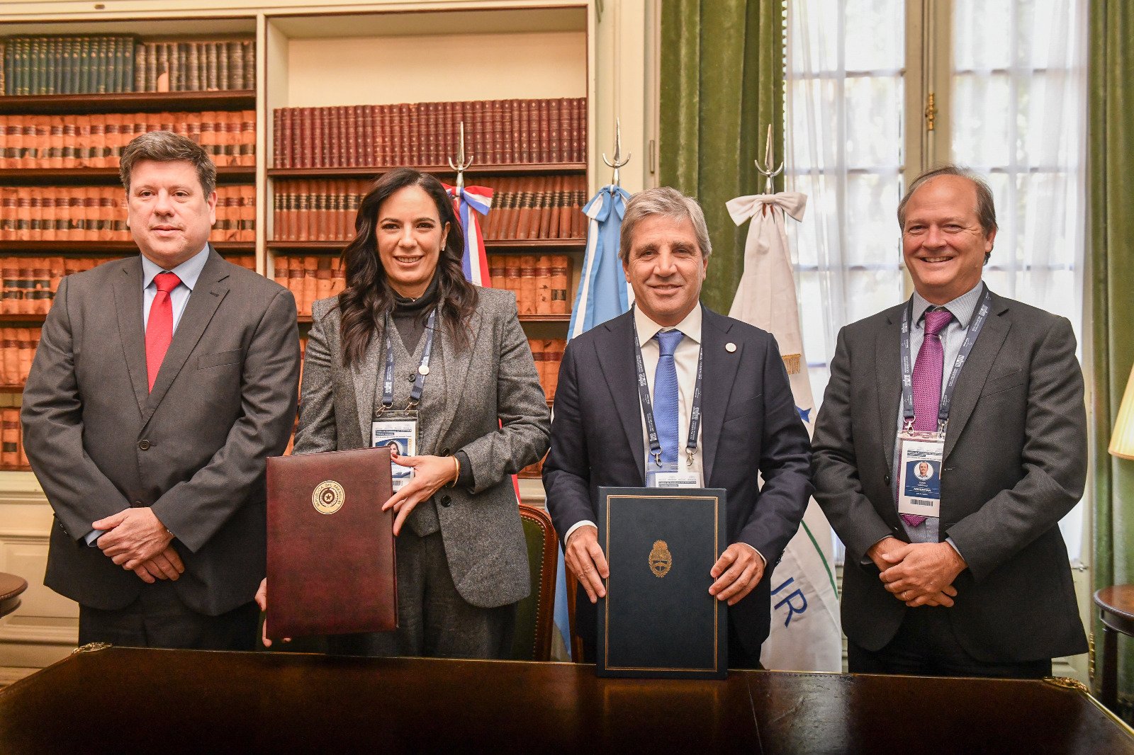 Paraguay y Argentina firman Memorando de Entendimiento para Gasoducto Bioceánico