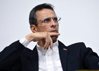 Quienes piden intervención militar estadounidense «no viven en Venezuela», dice Capriles