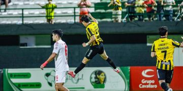 Guarani venció a General Caballero JLM y es nuevo puntero del campeonato