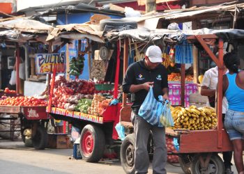 La informalidad continúa siendo fuerte y la tendencia es que aumente