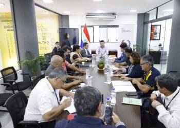 Reunión entre Viceministerio de Transporte y choferes a cuarto intermedio