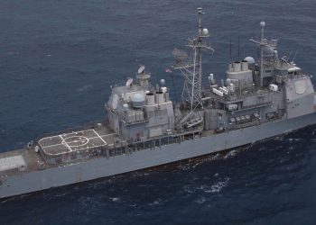 Buque lanzamisiles de EE.UU. cruzó Panamá rumbo al Caribe