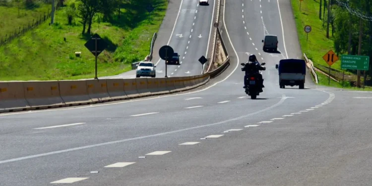 InicIa proceso de regularización de nichos y cartelería en Ruta PY02