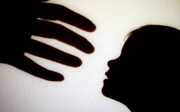 Pena de 16 años de cárcel para padrastro que cometió abuso sexual en niños