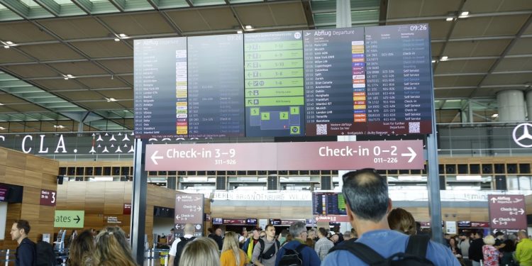 Ciberataque afectó operación en principales aeropuertos europeos