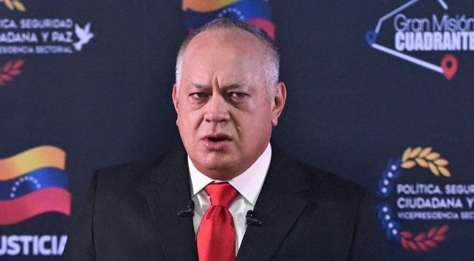 Diosdado Cabello a Corina Machado: «no van a salir sanitos»