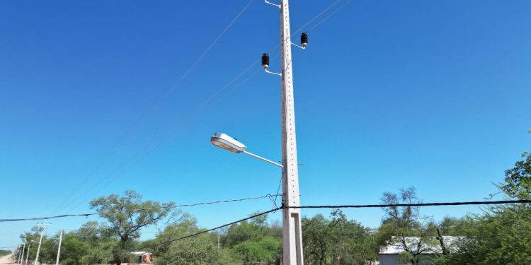 Ocho comunidades tienen energía eléctrica por primera vez en Boquerón