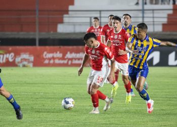 Choque entre rojos y auriazules en el este del país