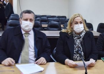 Presentan denuncia por «sobres de poder» en Mburuvicha Róga