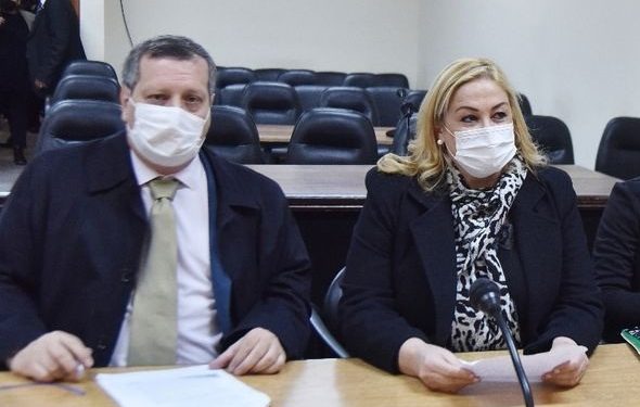 Presentan denuncia por «sobres de poder» en Mburuvicha Róga