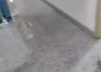 Lluvia provoca inundaciones en Hospital de Mariano Roque Alonso