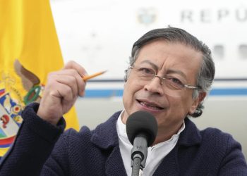 EEUU le retira la visa a Gustavo Petro por instar a soldados norteamericanos a desobedecer