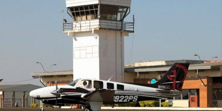 Inconveniente entre aeropuertos de Encarnación y Posadas se solucionará mañana
