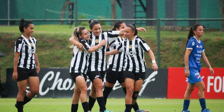 Libertad y un inicio goleador frente a Nacional/Humaitá
