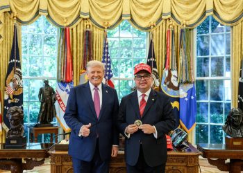 Gobiernos conservadores deben dar «resultados reales» para evitar avance del socialismo, dice Leite