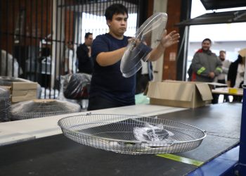 Maquiladora planea incrementar producción de electrodomésticos hechos en Paraguay