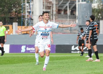 Nacional venció de forma categórica a Olimpia