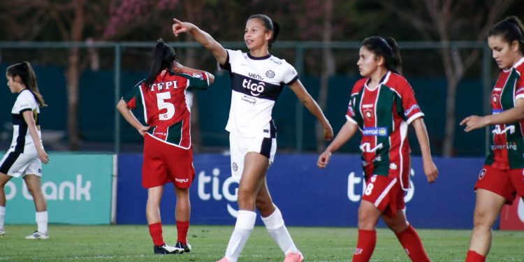 Olimpia goleó a Tembetary en el arranque de la zona 1 de Copa eFe