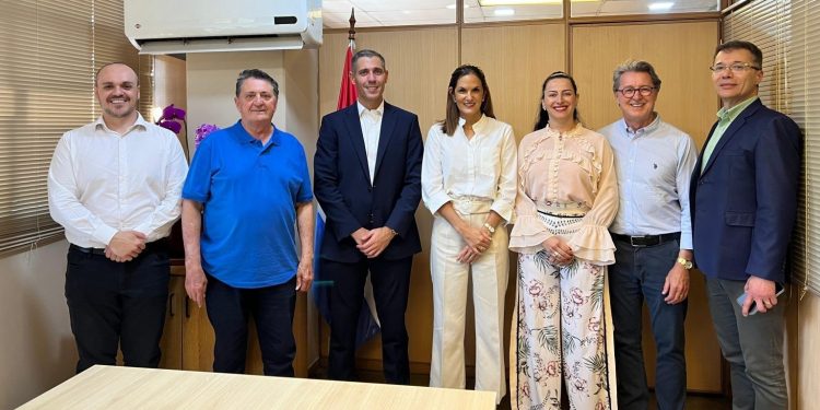 Firma brasileña en textil proyecta USD 30 millones de inversión en Paraguay