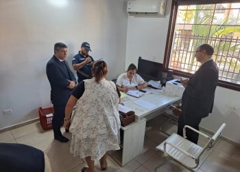 Insisten en que investigación de mafia de pagarés llegue a dueños de empresas