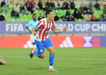 En el último suspiro, Paraguay venció a Panamá y arrancó con el pie derecho