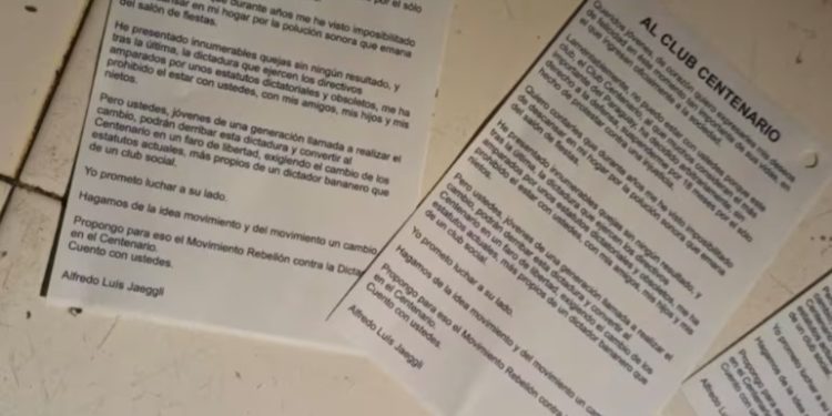 Peculiar protesta de Jaeggli contra autoridades del «Cente»: con un dron lanzó afiches y llamó a una «rebelión»