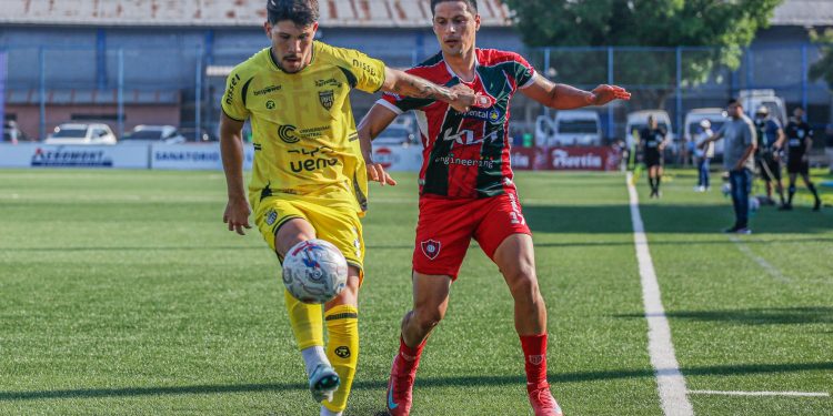 Triunfo con sabor a permanencia para Recoleta FC