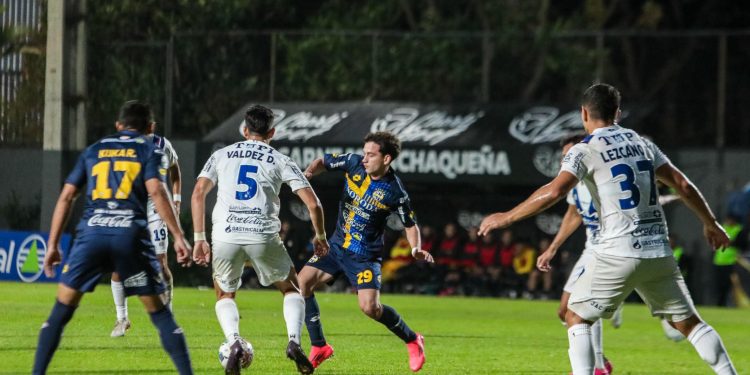 Trinidense triunfó sobre Ameliano en Santísima Trinidad