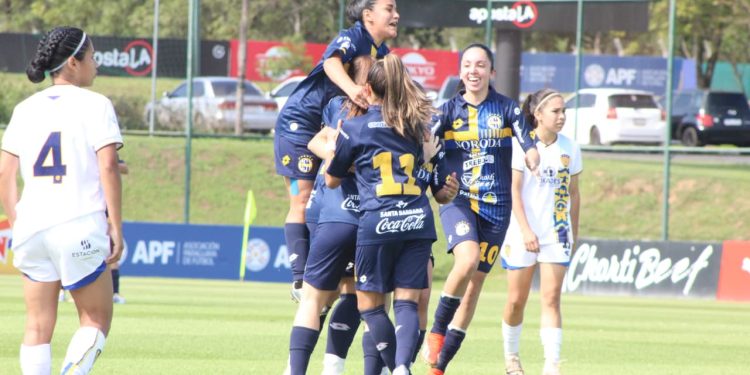 Trinidense volvió a ganar, esta vez goleando a Sportivo Luqueño