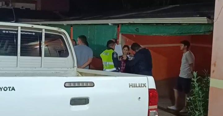 Murió tras sufrir un infarto dentro de un motel en CDE