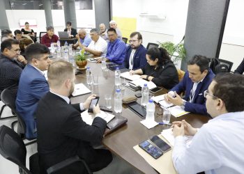 Otro cuarto intermedio aunque con «principio de acuerdo»