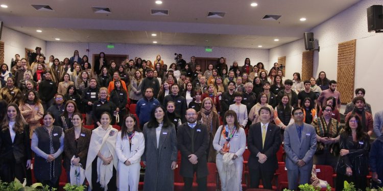 Tercera Edición del Encuentro de Artesanía + Diseño (A+D) de la mano de ueno bank