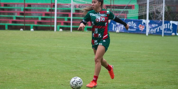 Arianne Quinto y su pasión por el fútbol y el deporte en general