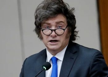 Argentina negocia otro préstamo de EE.UU, confirma Milei