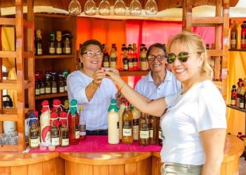 Fulgencio Yegros celebra el Festival del Licor 2025