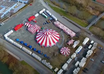 Murió una acróbata tras caer de un trapecio en un circo de Alemania