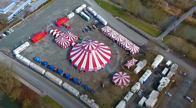 Murió una acróbata tras caer de un trapecio en un circo de Alemania
