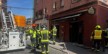 Unas 21 personas resultaron heridas por una explosión en un bar de Madrid