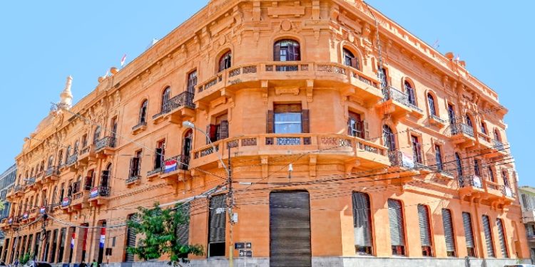 Déficit fiscal alcanza 0,8% del PIB en agosto