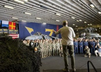 EE.UU. arenga a sus tropas estar «preparados» para una guerra con Venezuela