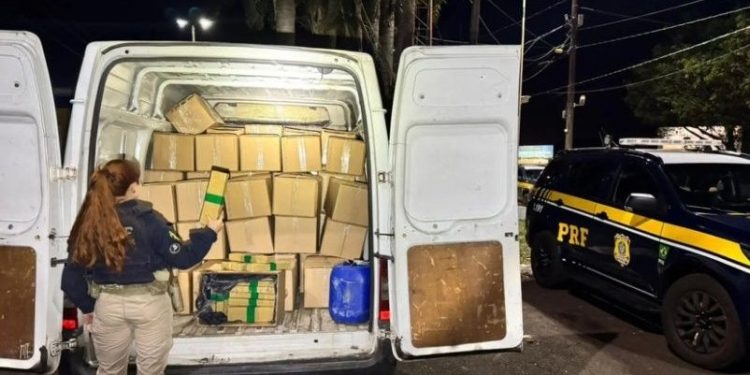 Paraguayo detenido en Brasil con furgón lleno de marihuana