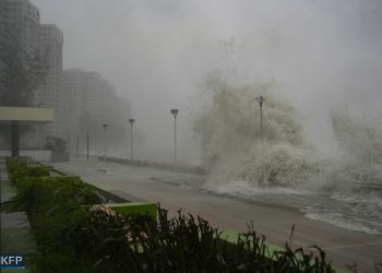 Tifón Ragasa azota Hong Kong y sur de China tras causar muertes en Taiwán y Filipinas