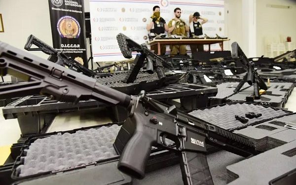 Imputan a guardia en Presidente Franco por violación de la ley de armas