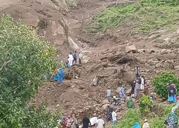 Unos 1.000 muertos en deslizamiento de tierra que arrasó una aldea en Sudán