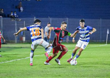 Tembetary sorprendió en su visita al 2 de Mayo en el norte